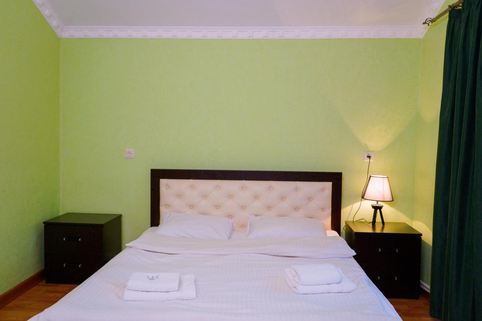 Royal Rest Townhouse Dilijan Exterior photo